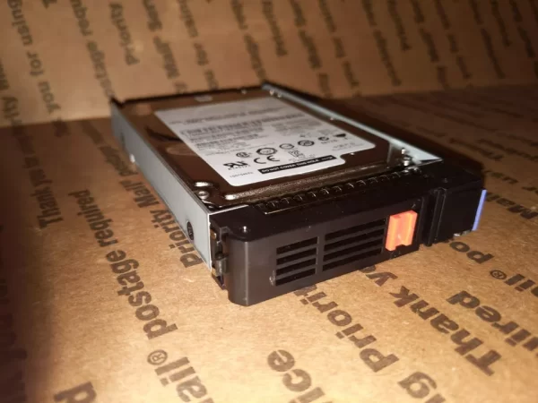 IBM 9WG066-039 600GB 10K 6GB/S SAS 2.5 IN SFF HS HARD DRIVE   Refurbished  SERVER HARD DRIVE                        6 Months Warranty - Image 2
